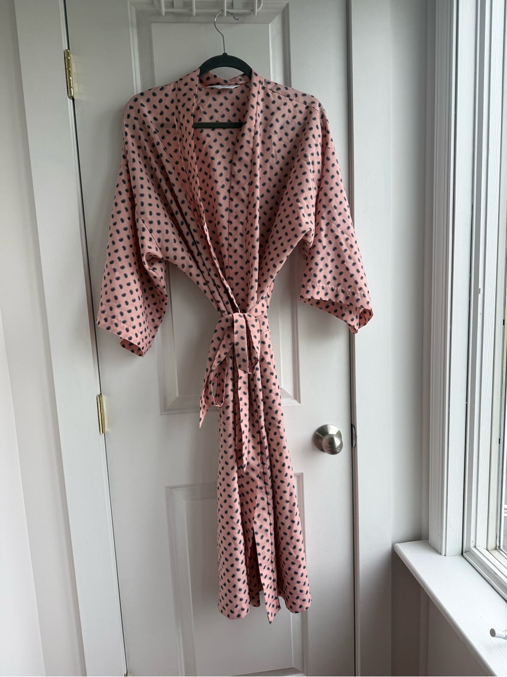 Vintage Christian Dior pink paisley robe / kimono